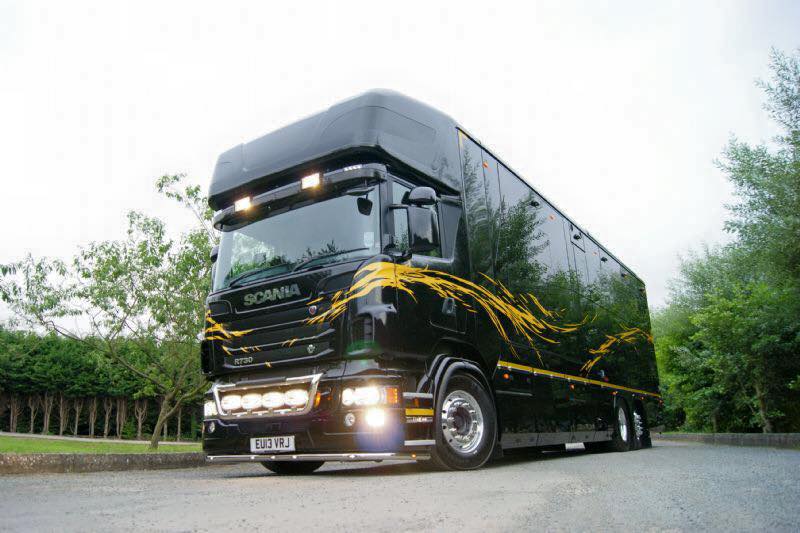 Oakley Horseboxes